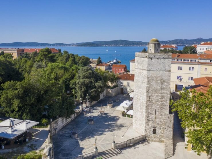 Der Fünfbrunnenplatz Der Fünfbrunnenplatz