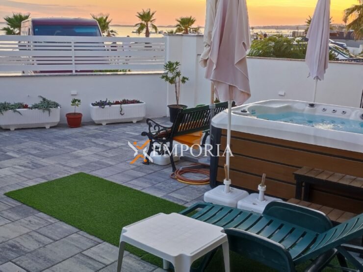 Apartment A512 – Vir