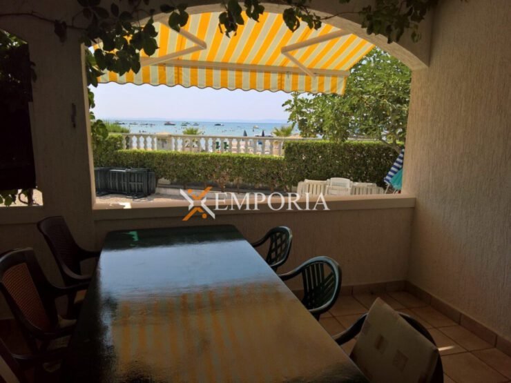 Apartment A512 – Vir