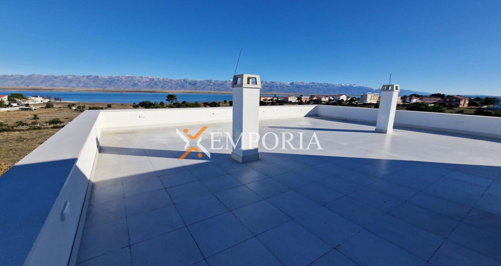 Apartment A1100 – Vir