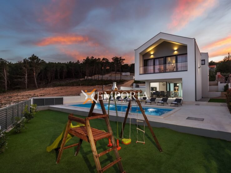Haus H596 – Novigrad, Pridraga