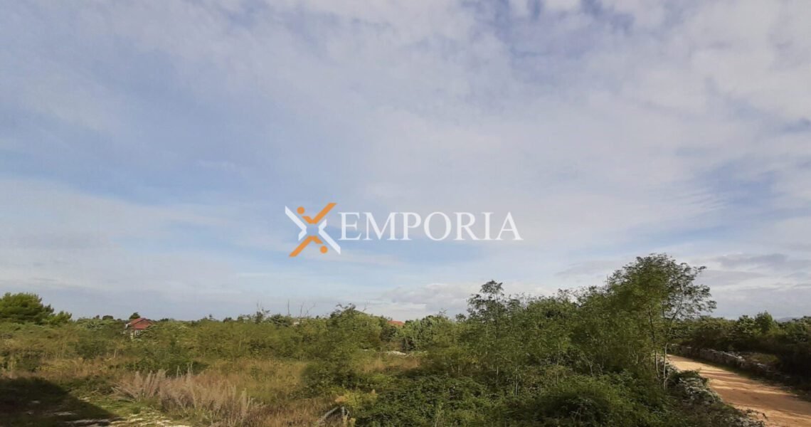 Grundstück L442 – Vrsi