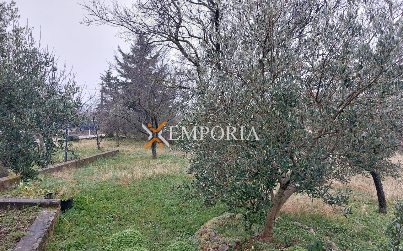 Grundstück L486 – Poličnik