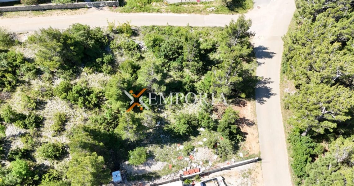 Grundstück L502 – Jasenice, Rovanjska