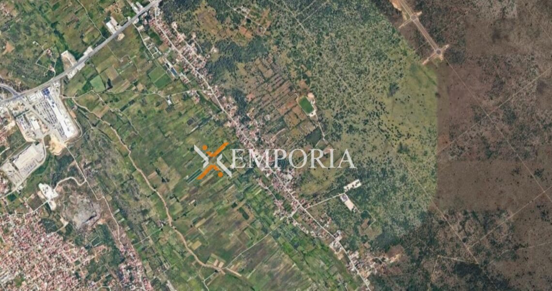 Grundstück L537 – Crno