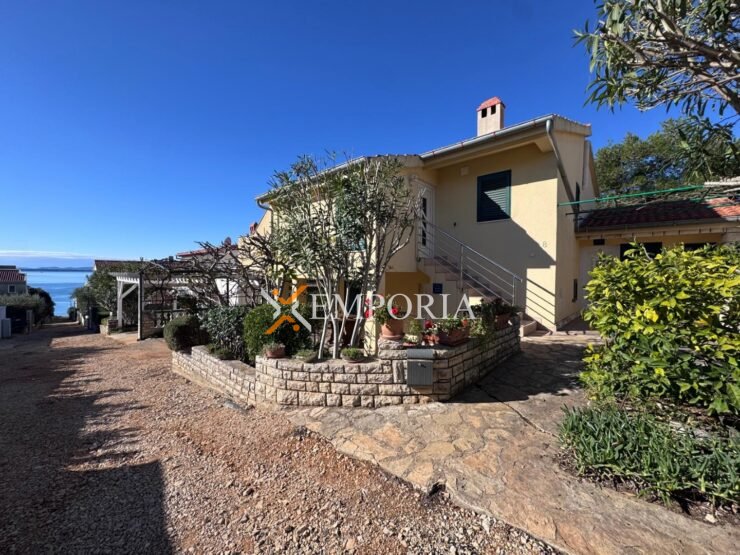 Haus H737 – Zadar Umgebung, Kožino