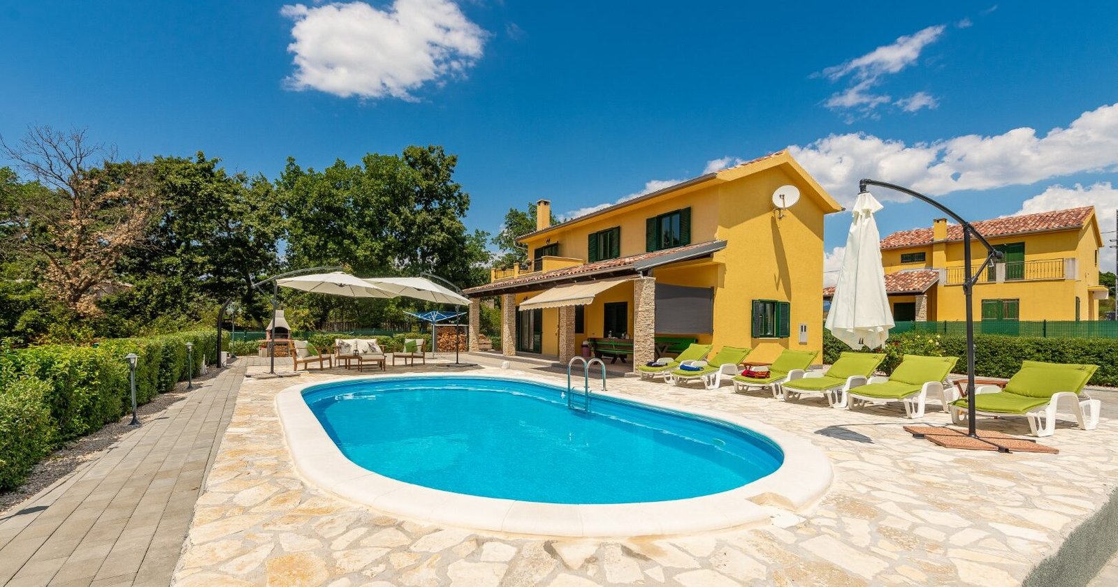 Haus H738 – Ražanac, Radovin