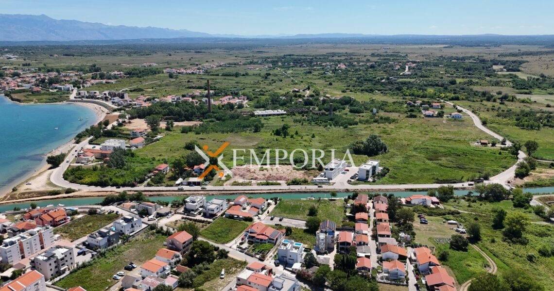 Grundstück L546 – Nin