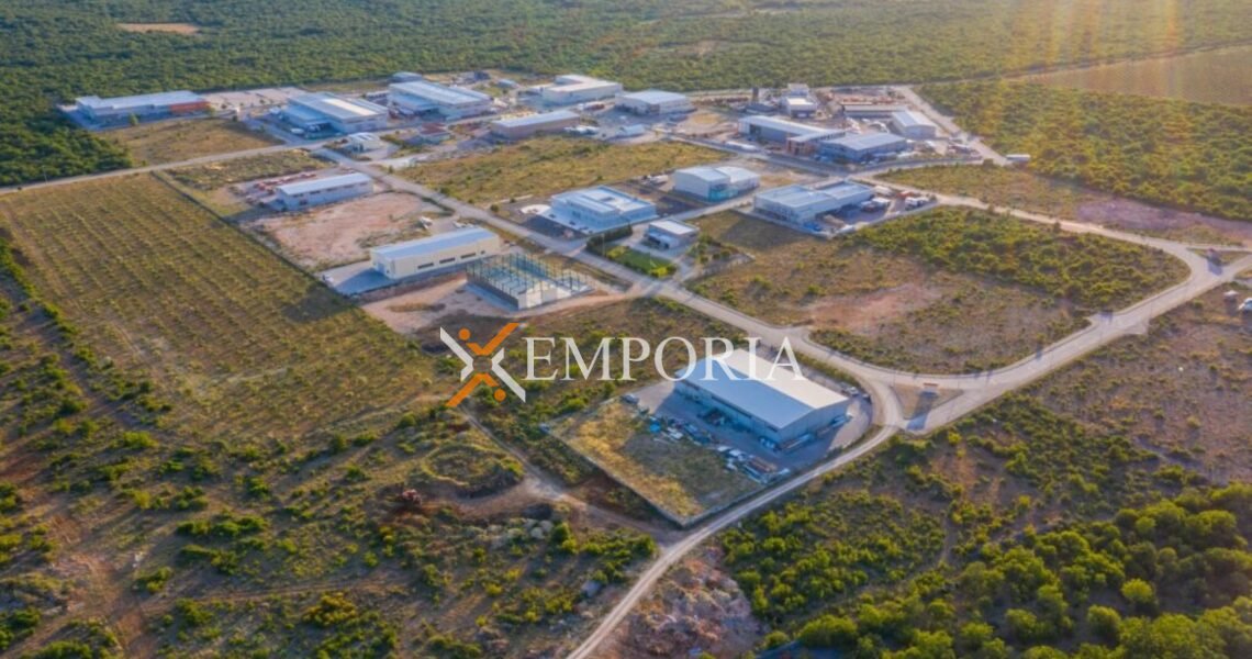 Grundstück L566 – Poličnik