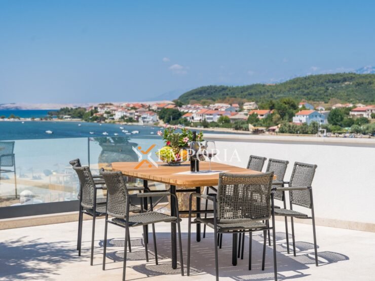 Haus H782 – Ražanac, Ljubač